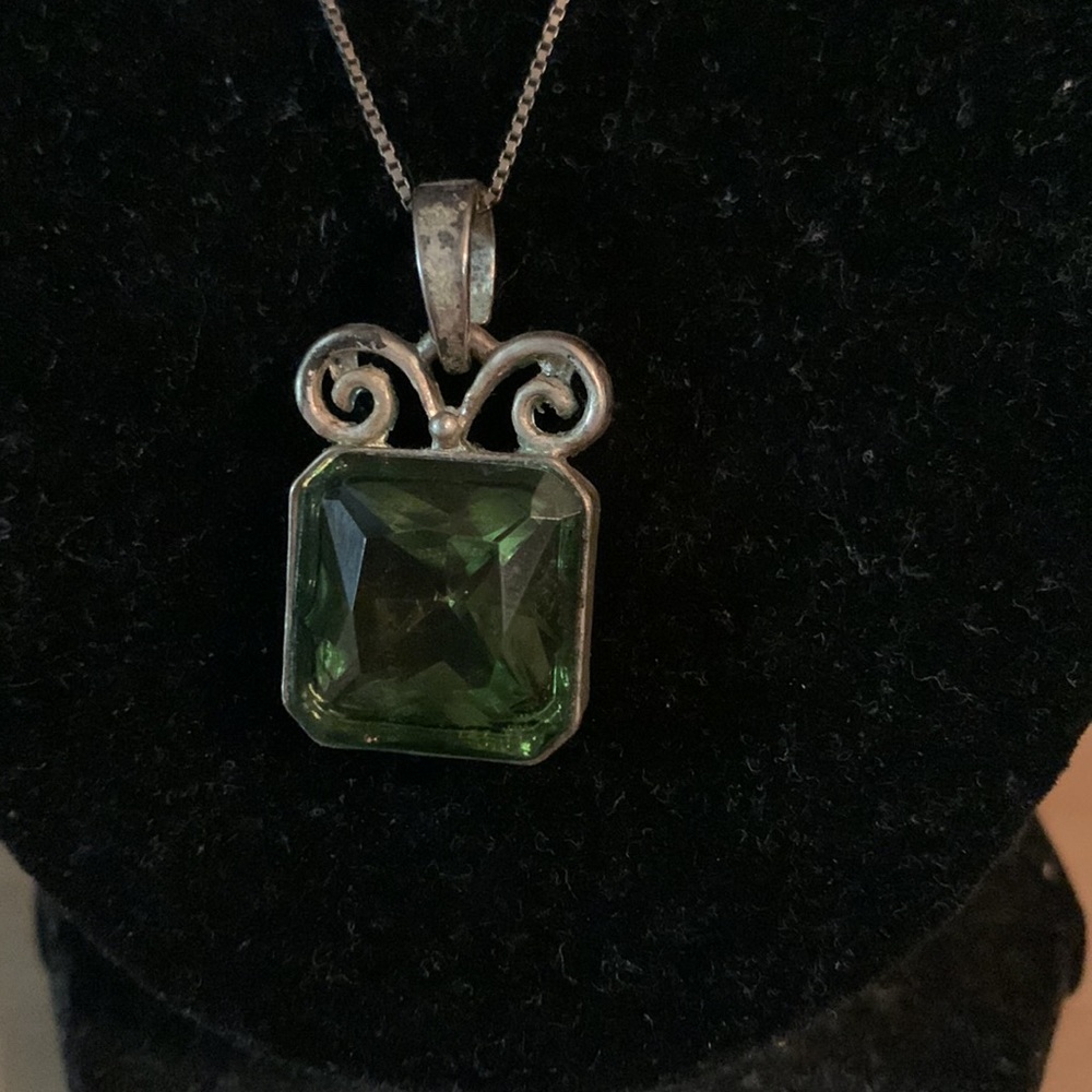 Costume Jewelry Necklace